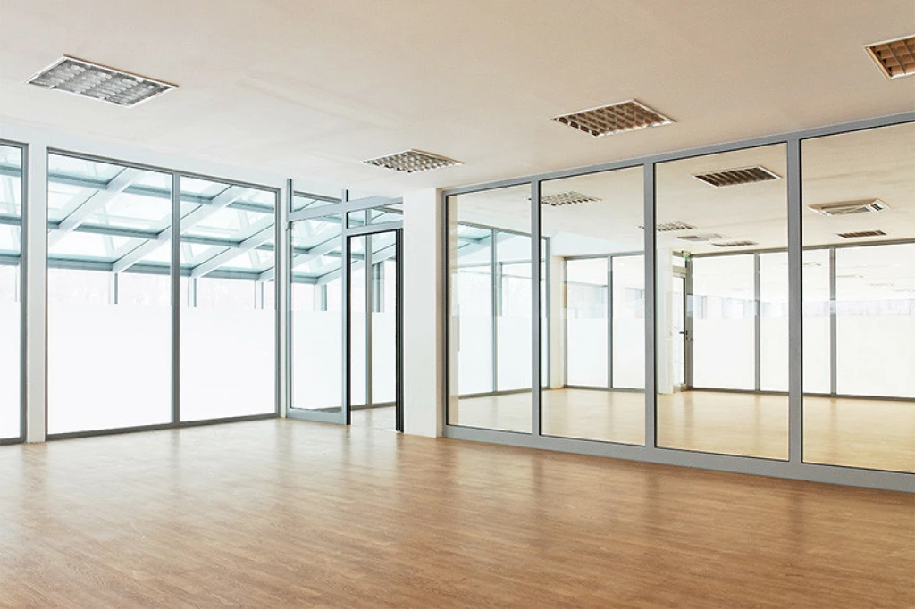 Aluminum / Office Partitions