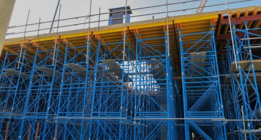 TABLE TOWER SCAFFOLD SYSTEM