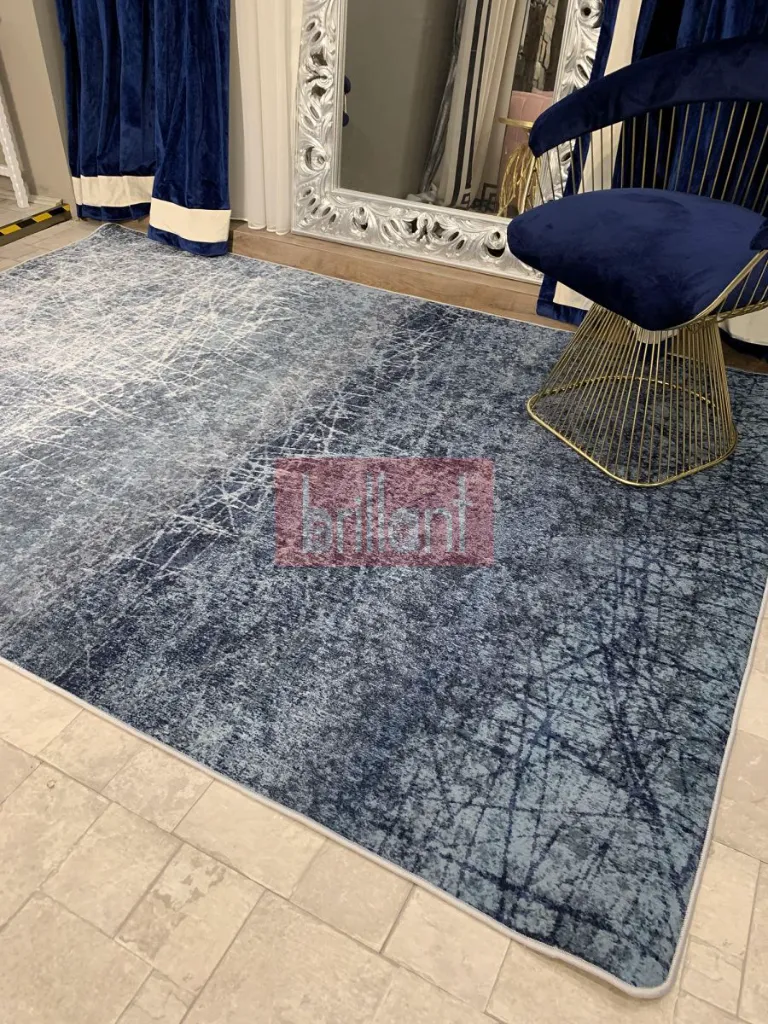 MODERN CARPET